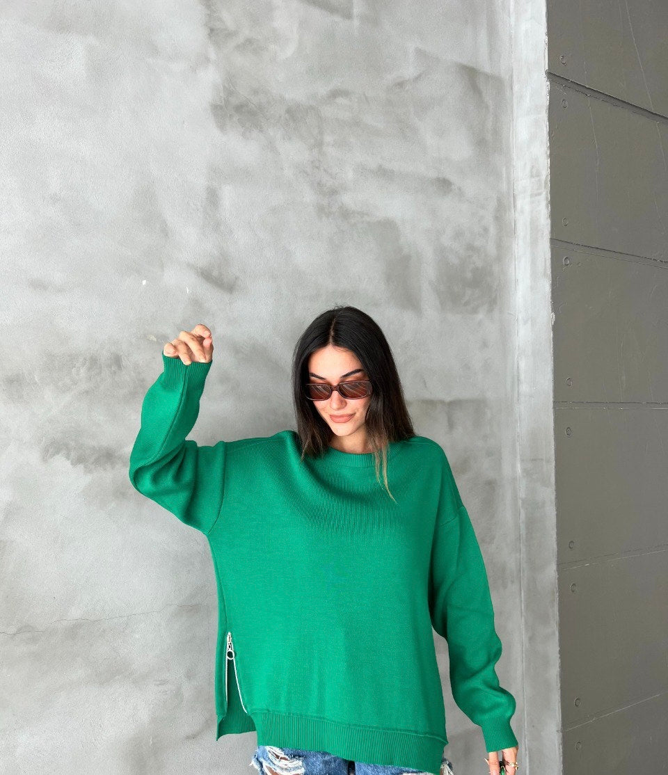 Green pullover with side zipper