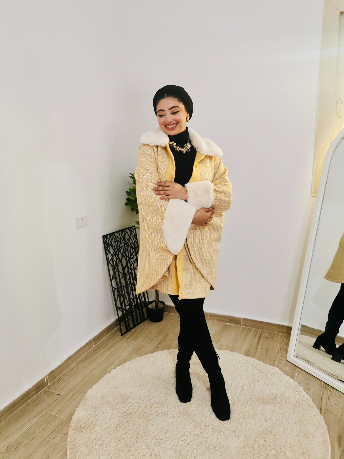 Yellow fur cape