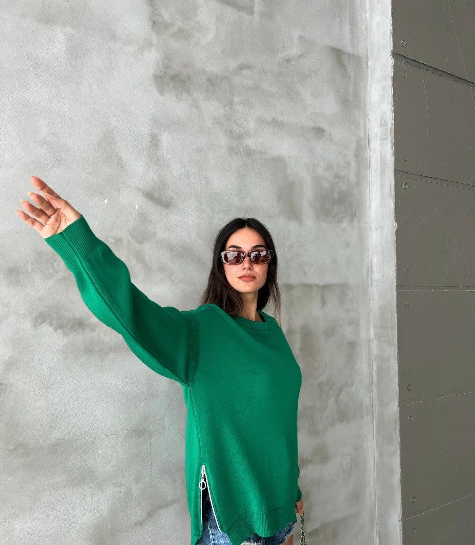Green pullover with side zipper